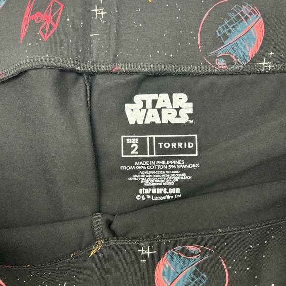 Torrid Women’s Plus Size Disney Lucas Star Wars Signature Premium Bike Short - Picture 10 of 12